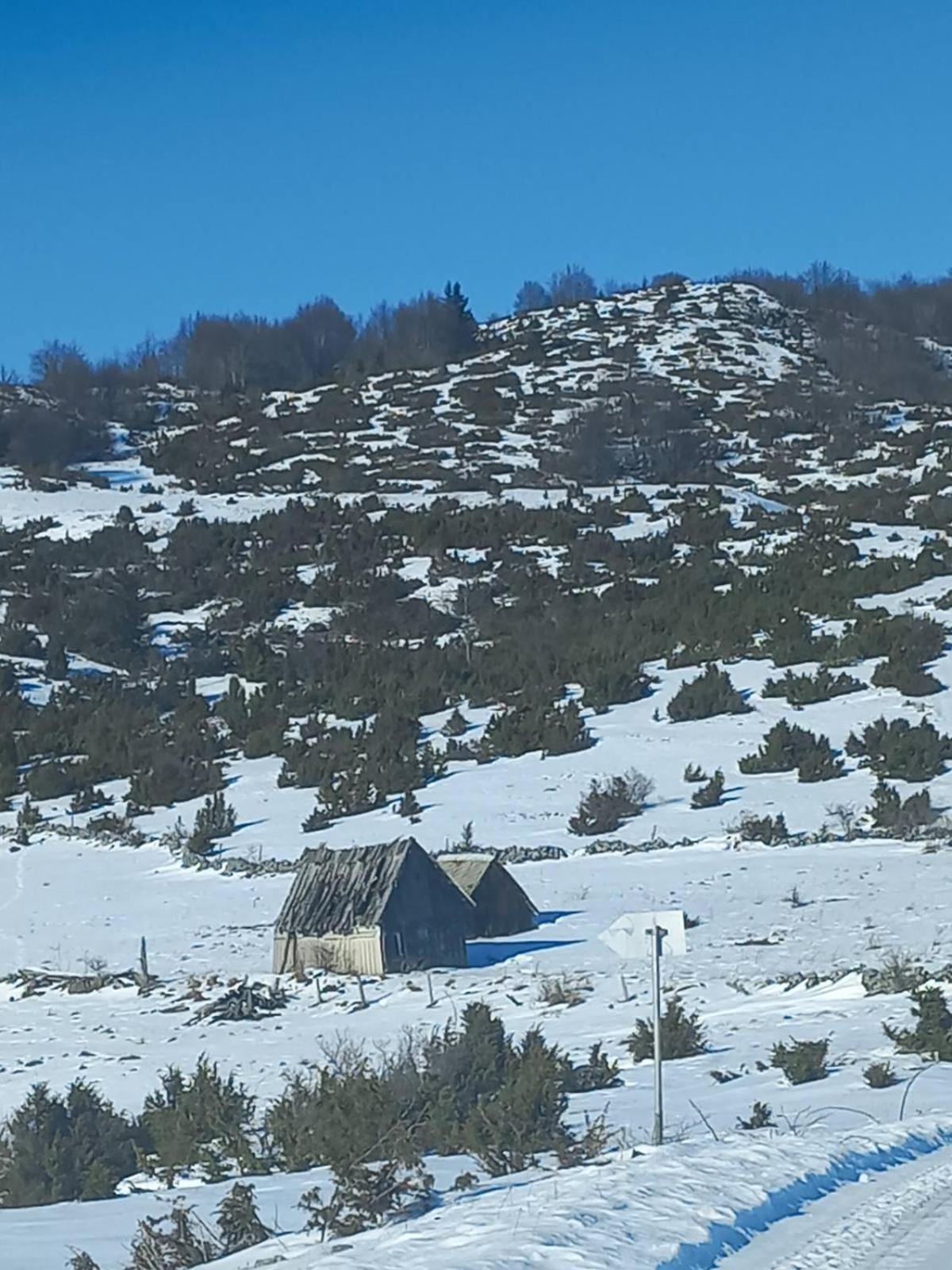 Weekend House In The Piva Nature Park ปลูชิเน ภายนอก รูปภาพ